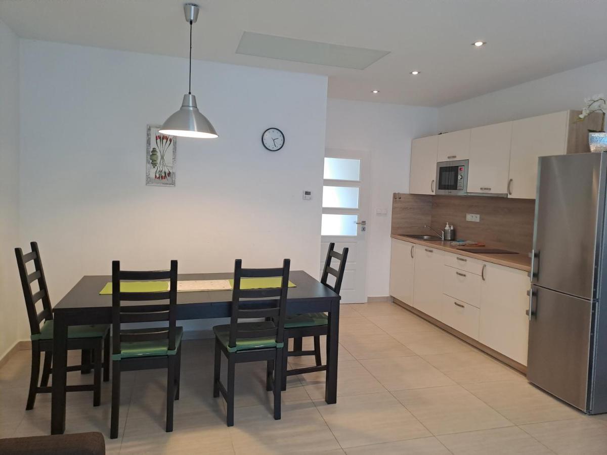 Apartmany U Zamecku Hlohovec Ngoại thất bức ảnh
